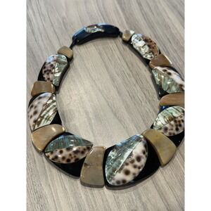 Vintage Tribal Style Bib Shell Statement Necklace‎